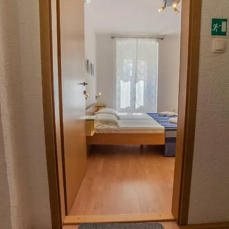 Sobe Ferlora Pensión 3*